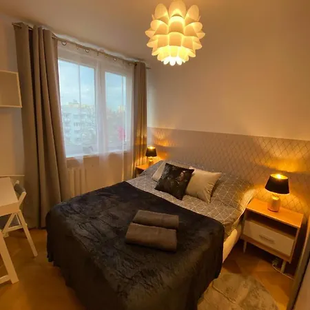 Clicktheflat Mila Center