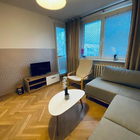 Clicktheflat Miła Center Hostel